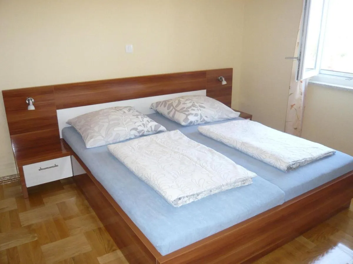 Apartments Jasna In Zaton Close To The Beach