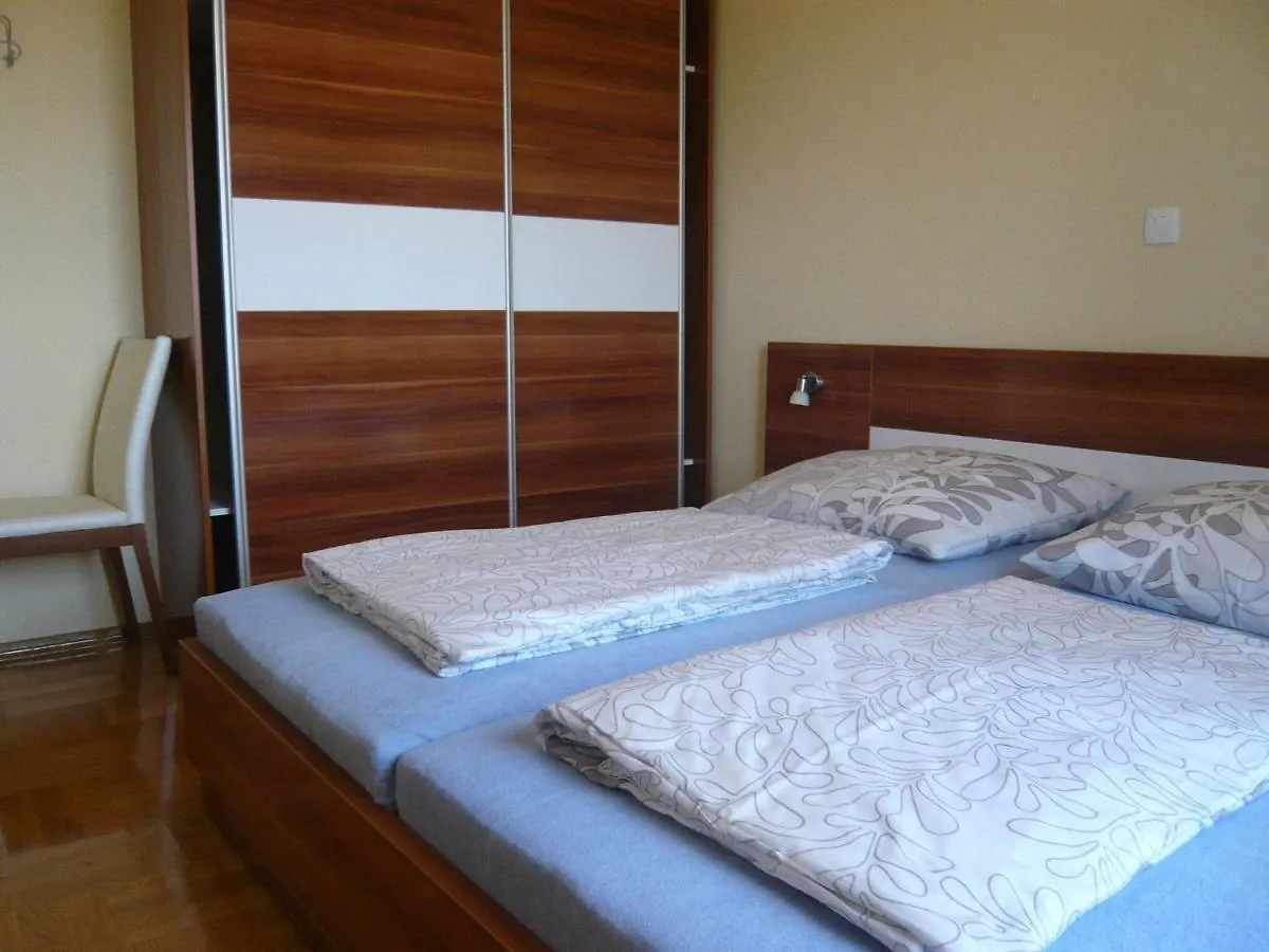 Apartments Jasna In Zaton Close To The Beach Croatia