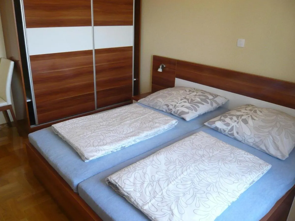 Apartments Jasna In Zaton Close To The Beach