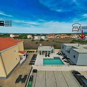 Dream House Apartman